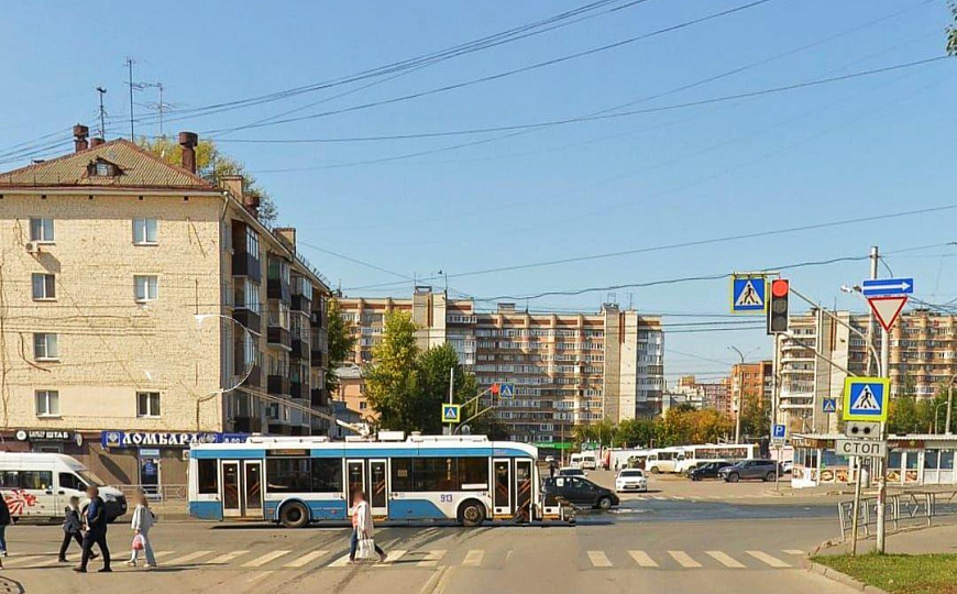 125 м2 на 1 линии ул.Спортивной фото