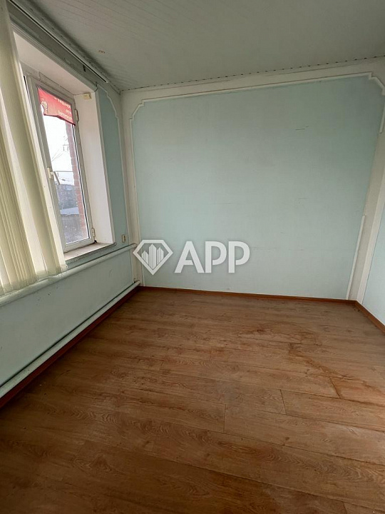 Сдам торговое помещение, 208 м² фото