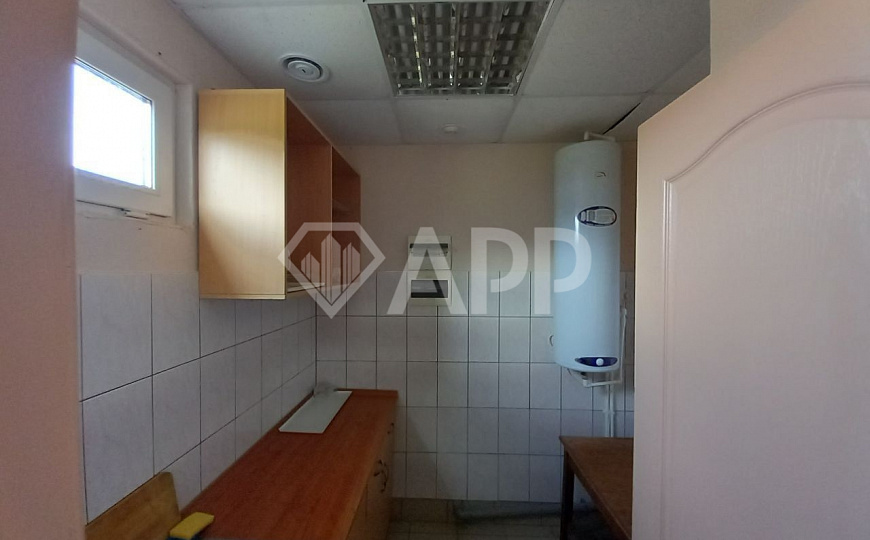 Продается кафе с оборудованием 72 кв.м. фото