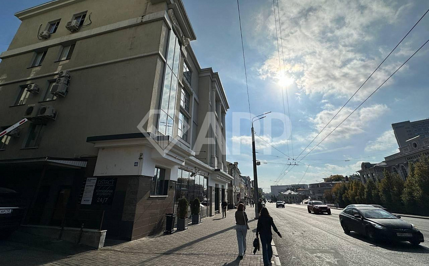 Продажа помещения свободного назначения 471м2 в центре города фото