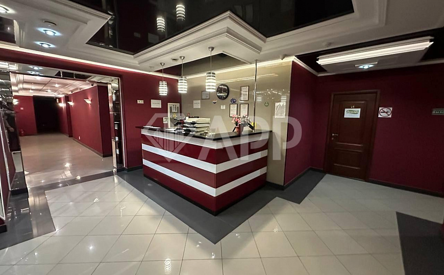 Продажа помещения свободного назначения 471м2 в центре города фото