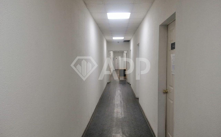 Помещение свободного назначения 246 кв.м. фото