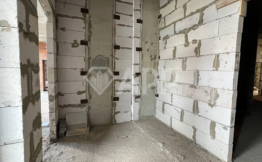 Продаю торговое помещение, 164,3 м² фото