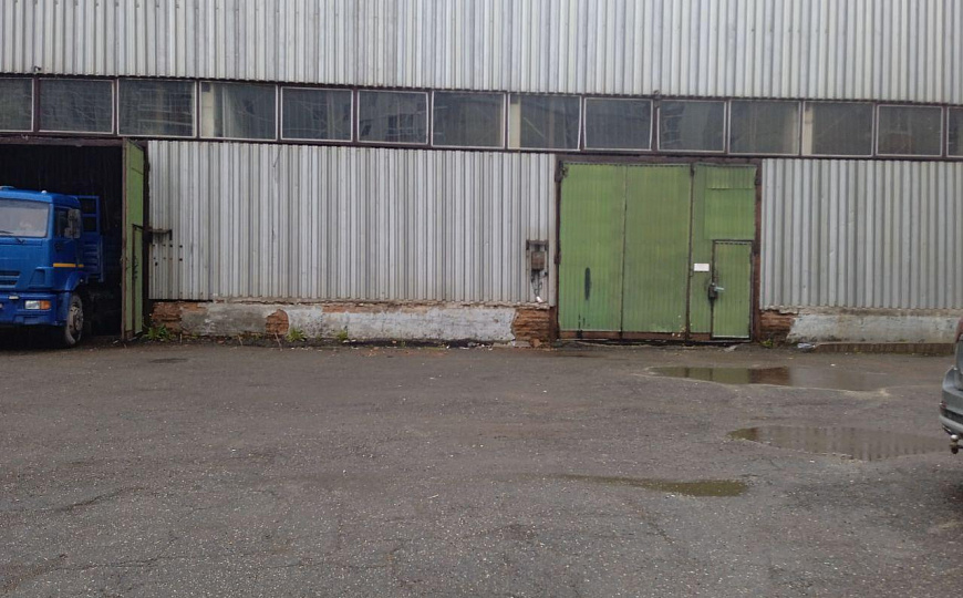 Склад в центральной части города фото