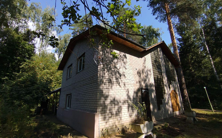 Продаётся база отдыха с выходом на Каму, 8га земли фото