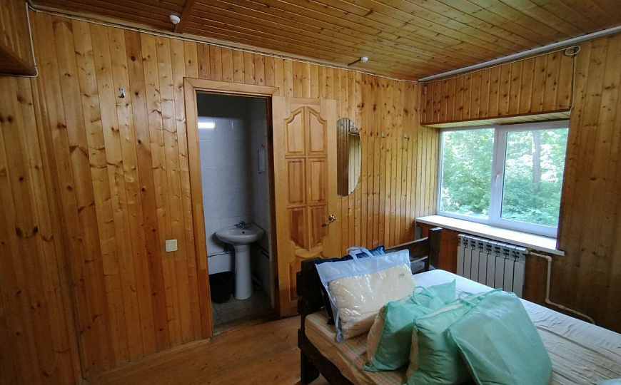 Продаётся база отдыха с выходом на Каму, 8га земли фото