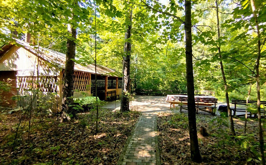 Продаётся база отдыха с выходом на Каму, 8га земли фото