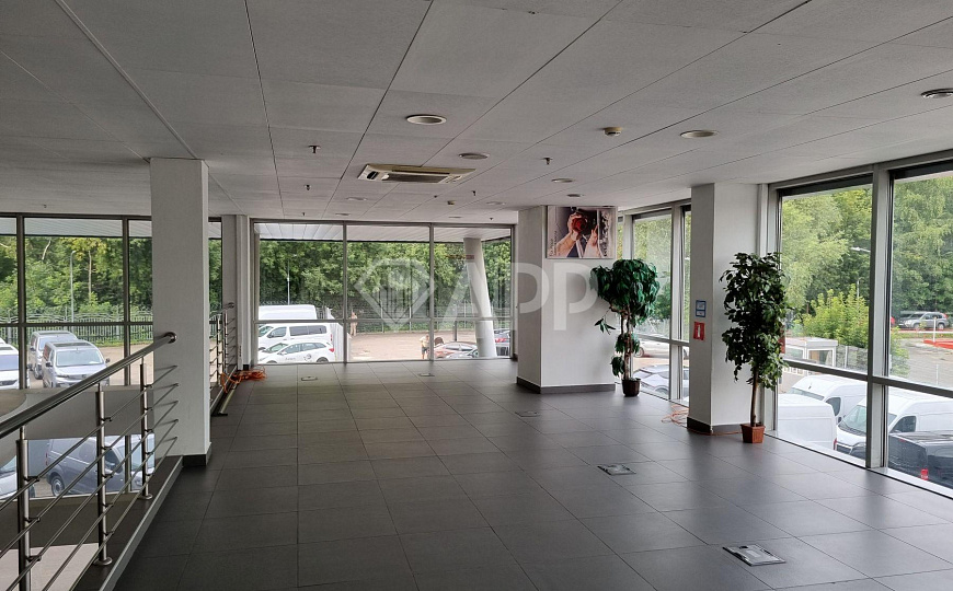 Автосалон (шоурум), 270 м², МКАД (внутр. сторона), СВАО фото