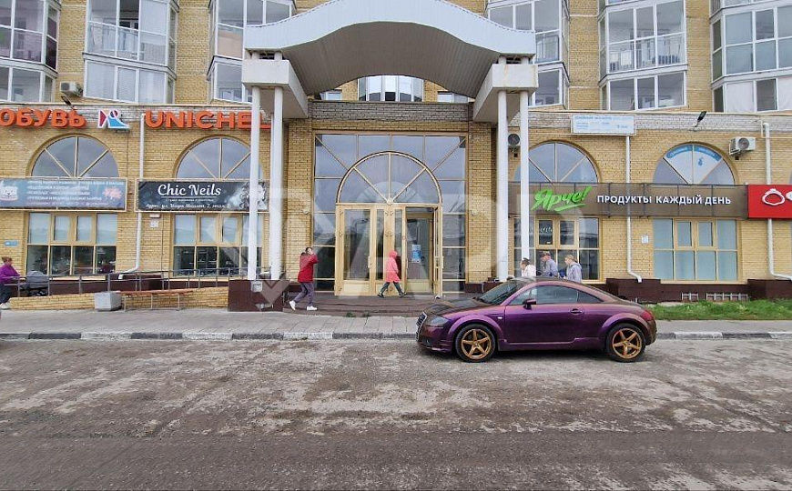 Жилой массив/1 линия/Высокий трафик фото