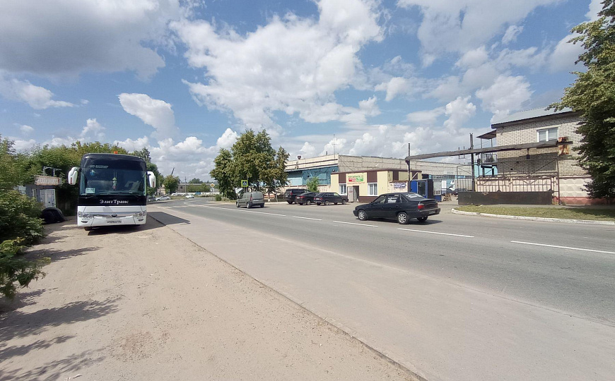 Сдаётся склад на хорошей транспортной развязке фото