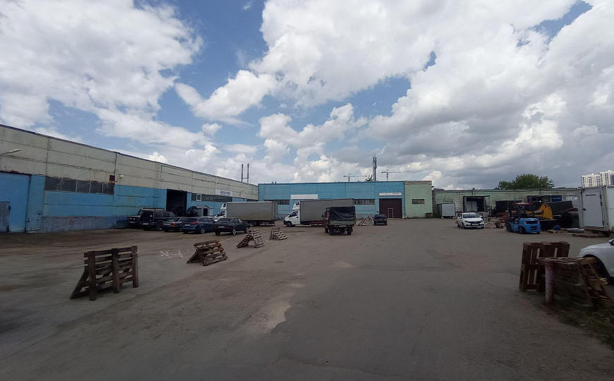 Сдаётся склад на хорошей транспортной развязке фото