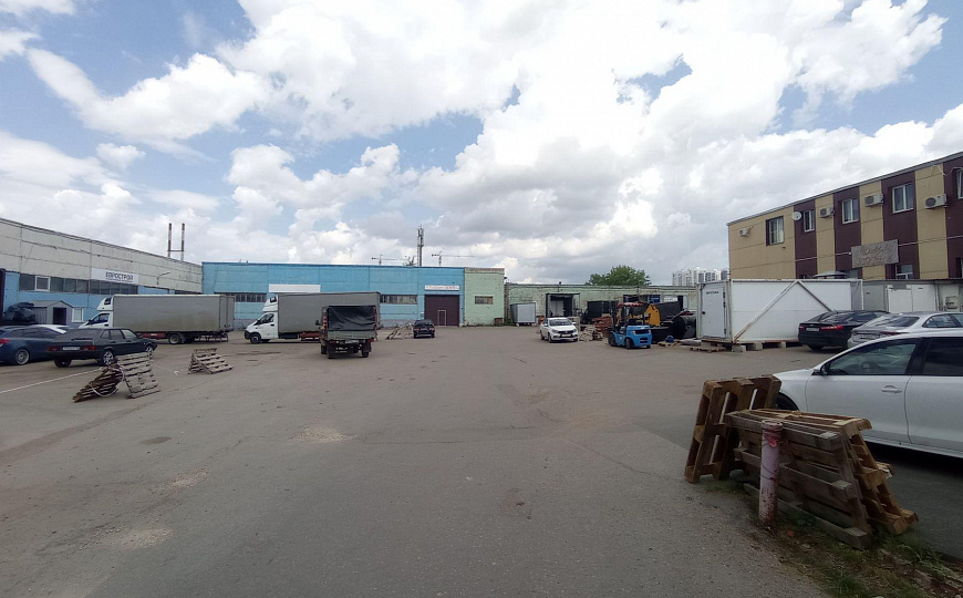 Сдаётся склад на хорошей транспортной развязке фото