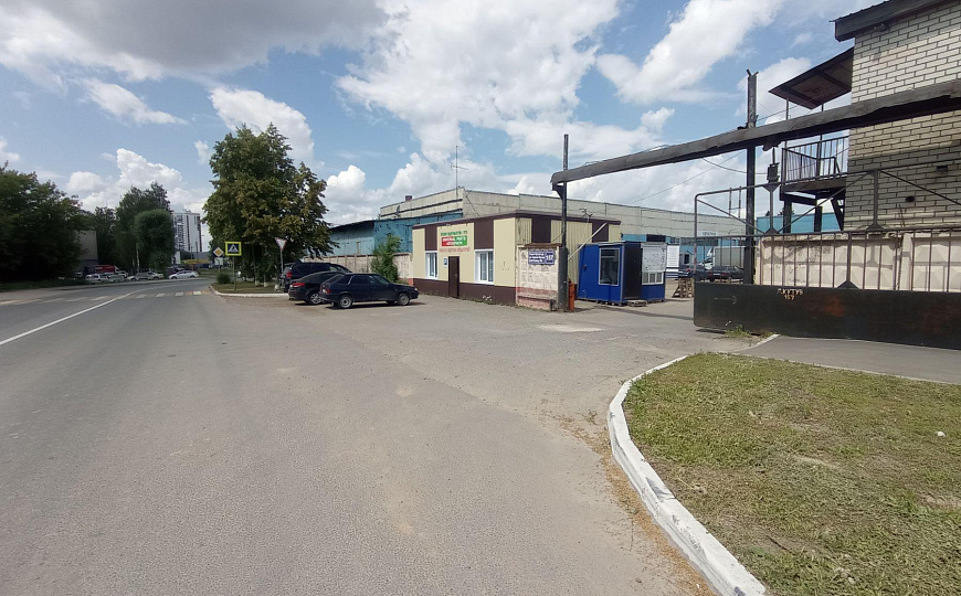 Сдаётся склад на хорошей транспортной развязке фото