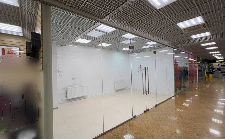 Сдам торговый центр, 18 м² фото