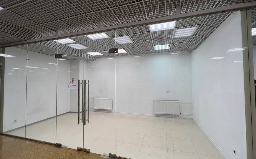 Сдам торговый центр, 18 м² фото