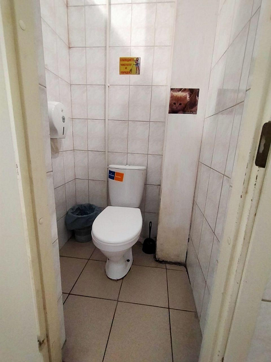 Действующий торгово-офисный центр фото