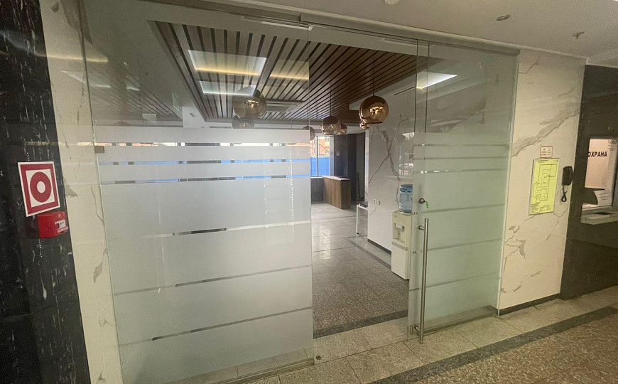 Сдам ПСН в БЦ НА НОВОЙ 67,2 м² фото