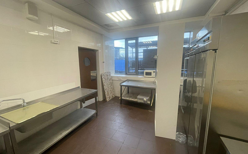 Сдам ПСН в БЦ НА НОВОЙ 67,2 м² фото