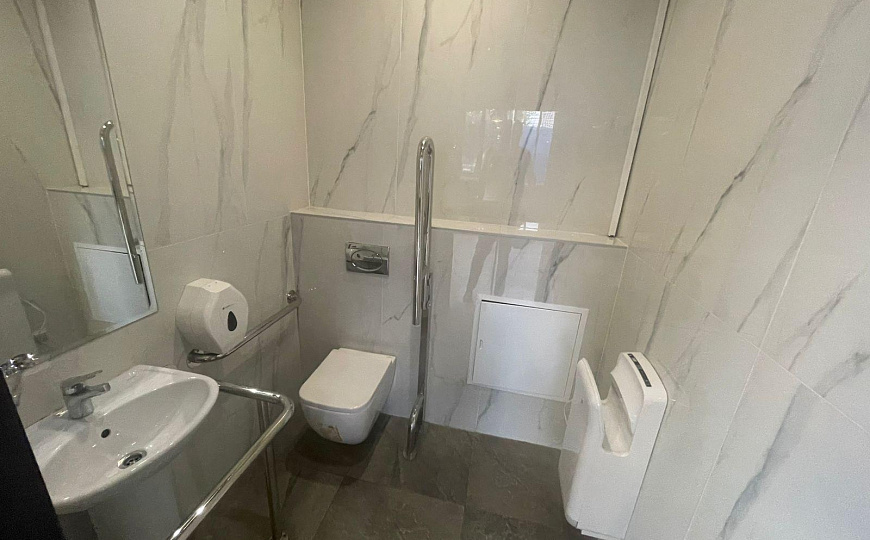 Сдам ПСН в БЦ НА НОВОЙ 67,2 м² фото