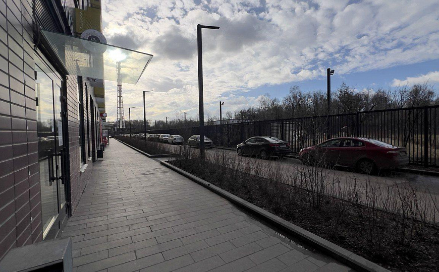 Сдам торговое помещение, 96 м² фото