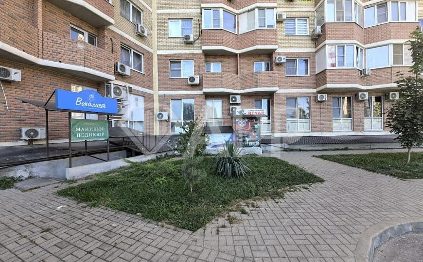 Сдаю помещение свободного назначения, 313 м² фото
