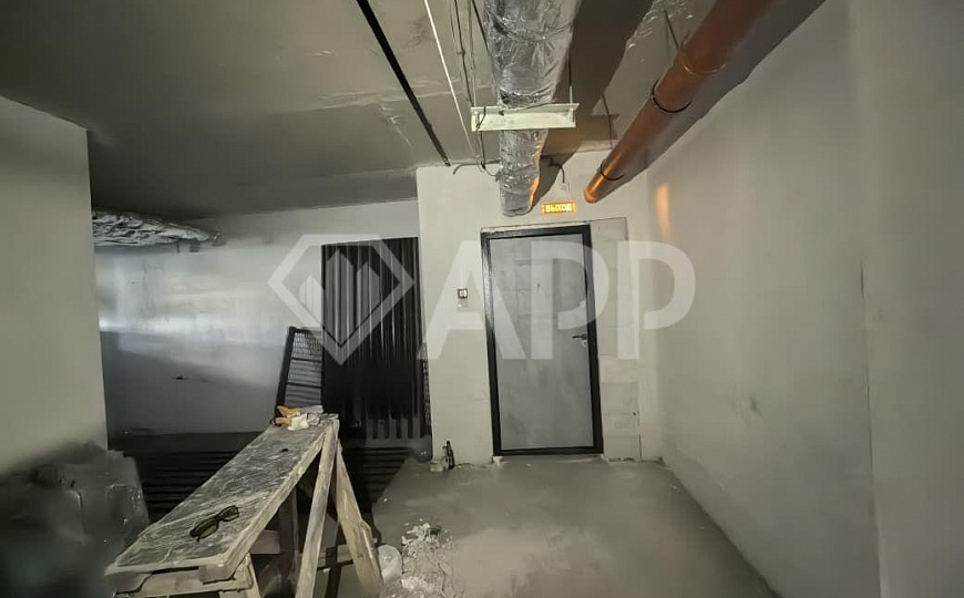Сдаю помещение свободного назначения, 313 м² фото