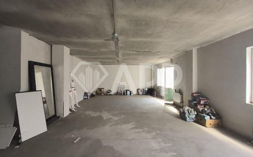 Сдаю помещение свободного назначения, 313 м² фото