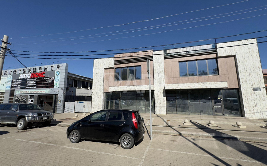 Сдаю отдельно-стоящее здание, 300 м² фото