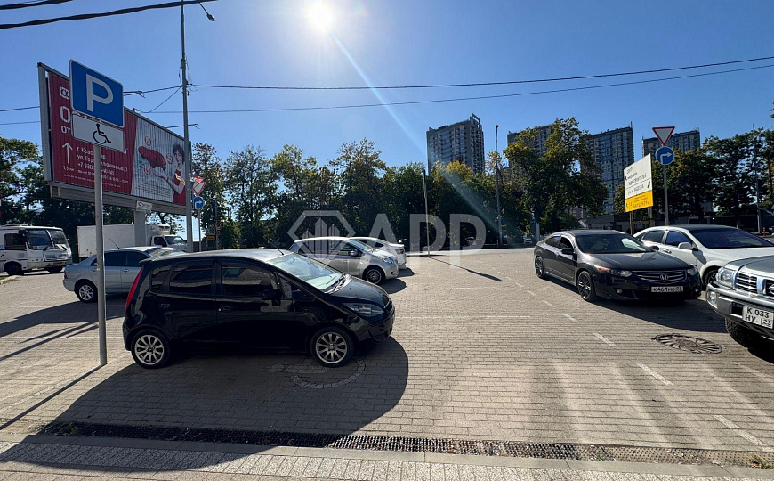 Сдаю отдельно-стоящее здание, 300 м² фото