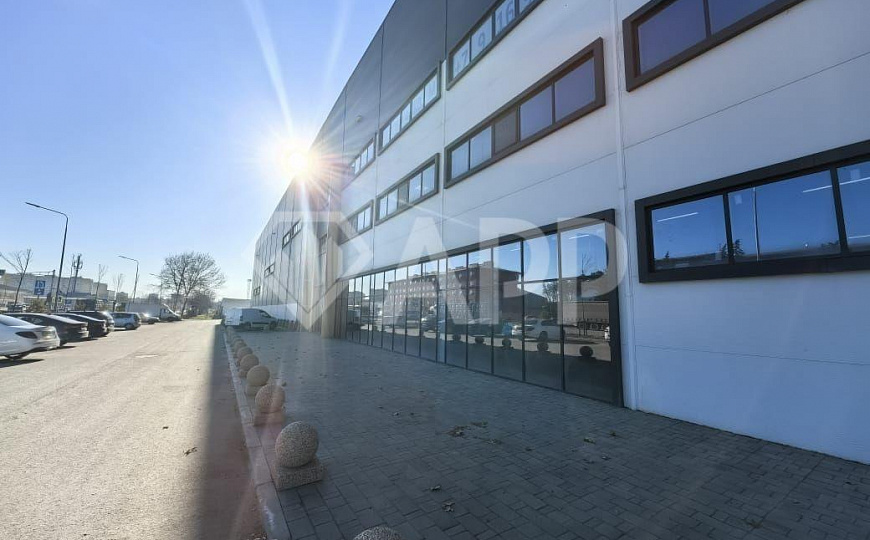 Сдаю складское помещение, 3 000 м² фото