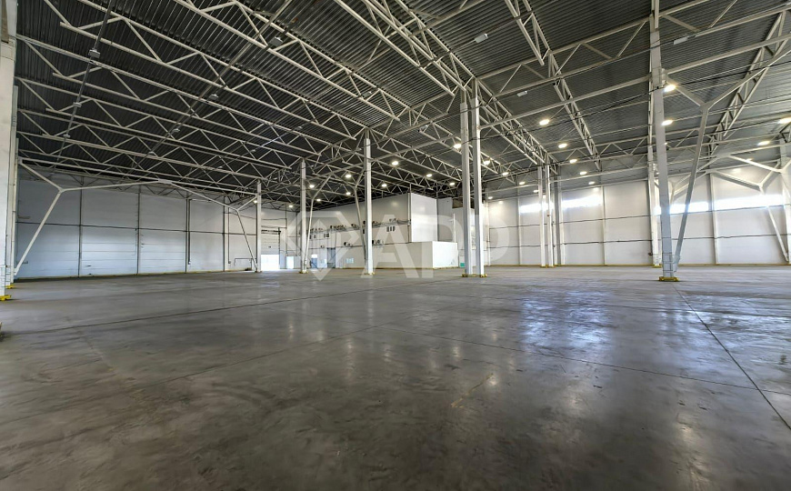 Сдаю складское помещение, 3 000 м² фото