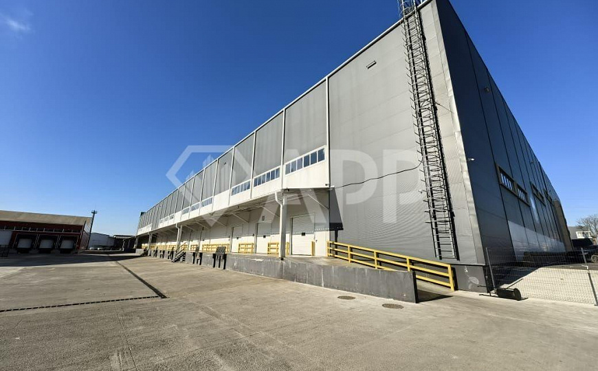 Сдаю складское помещение, 3 000 м² фото