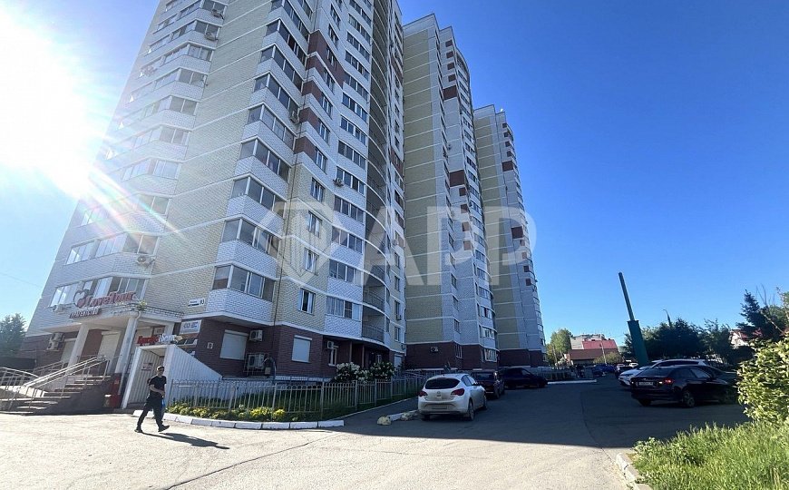 Продается помещение с арендатором, 121 кв. фото