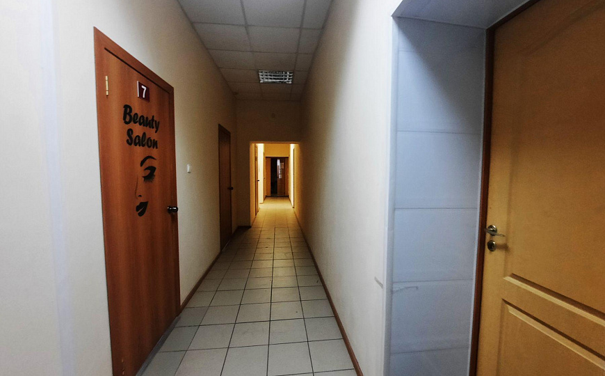 Продам офисное помещение, 553 м² фото