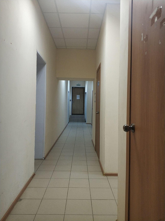 Продам офисное помещение, 553 м² фото