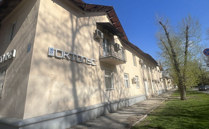 Офисное здание, 1000 м2 фото