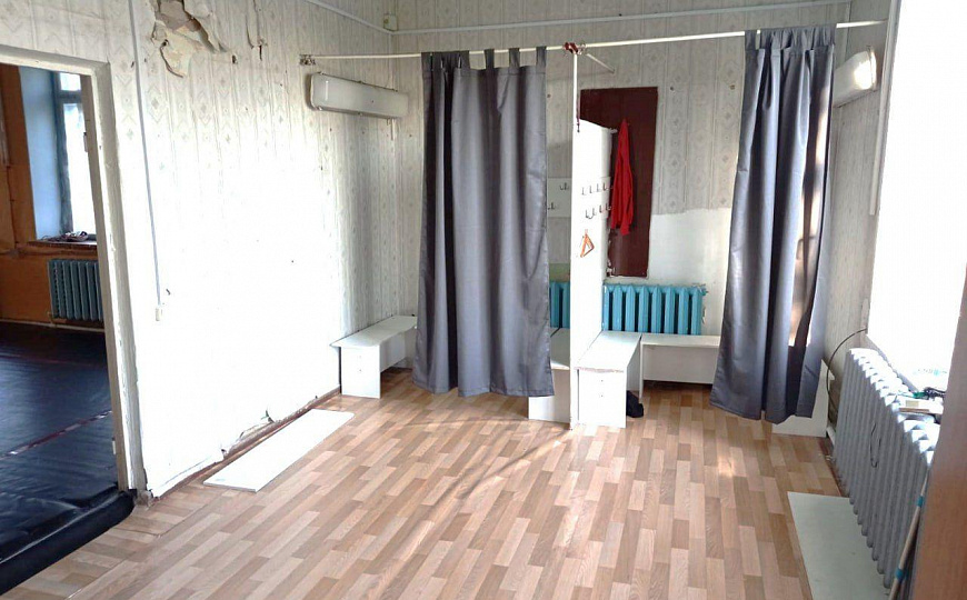 Отдельно стоящее здание 380,1 м2 фото