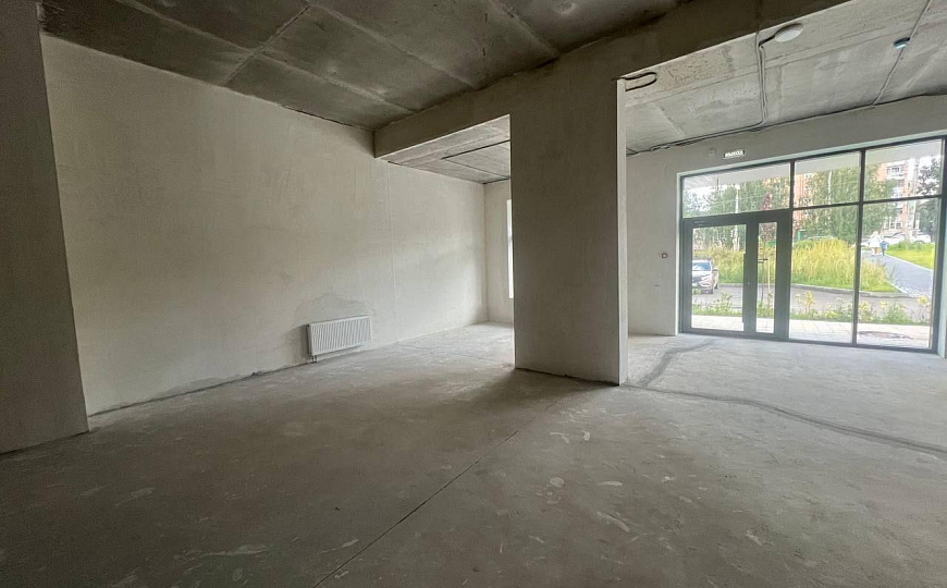 Аренда помещения свободного назначения, 1 линия, высокий трафик фото