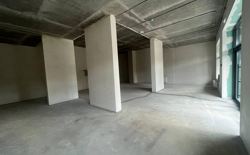 Аренда помещения свободного назначения, 1 линия, высокий трафик фото