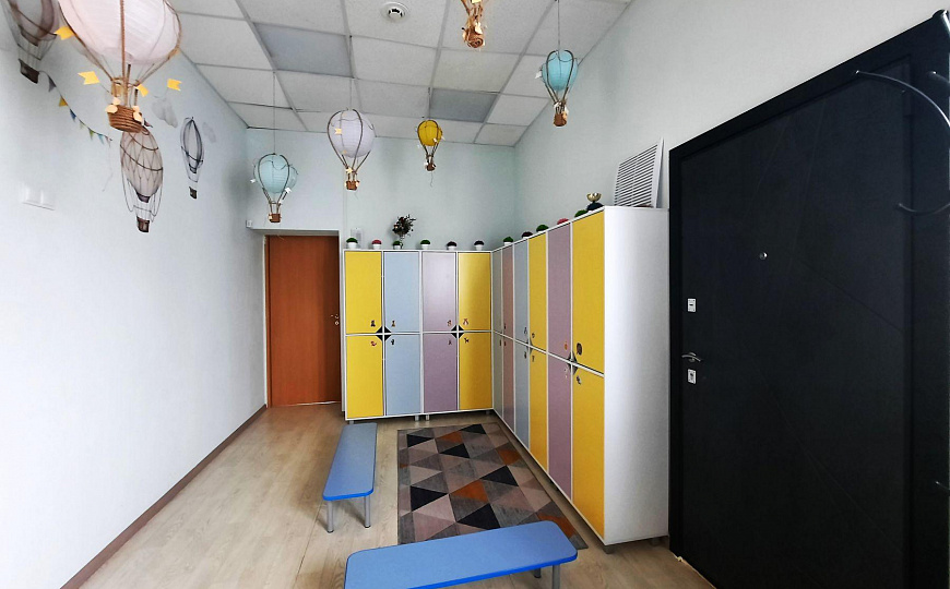 Продам офисное помещение, 301 м² фото