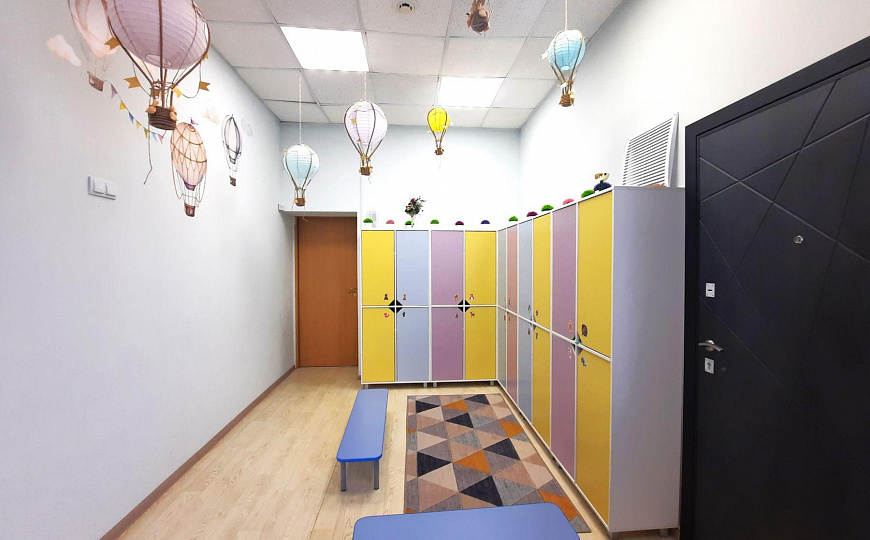 Продам офисное помещение, 301 м² фото