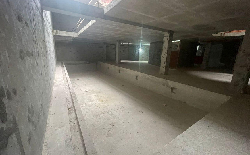 Фитнес центр с бассейном в ЖК Liberty 747,7 м.кв. фото