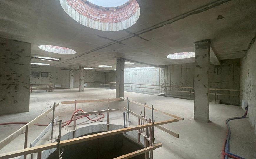 Фитнес центр с бассейном в ЖК Liberty 747,7 м.кв. фото