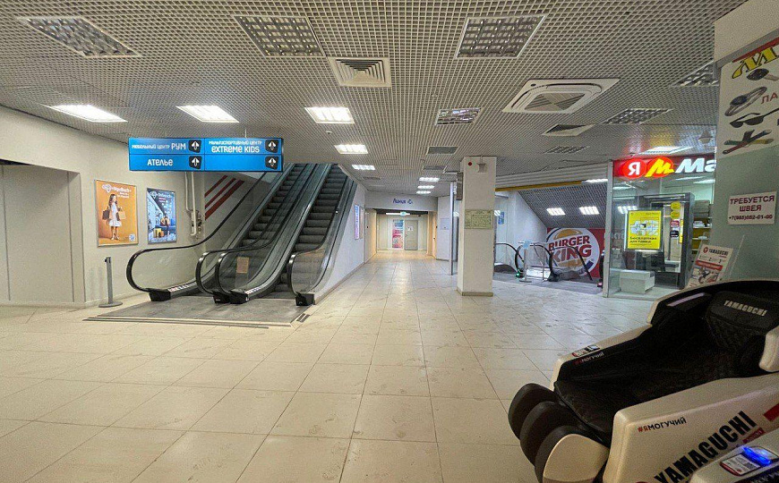 Помещение в крупном ТЦ 1500м фото