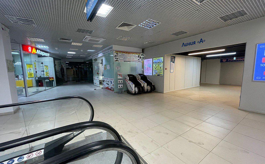 Помещение в крупном ТЦ 1500м фото