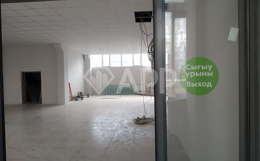 Сдам отдельно стоящее здание, 300 м² фото