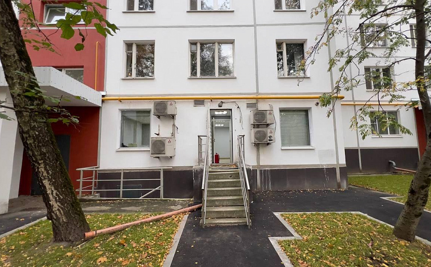 Сдам помещение под Офис,100м2 фото