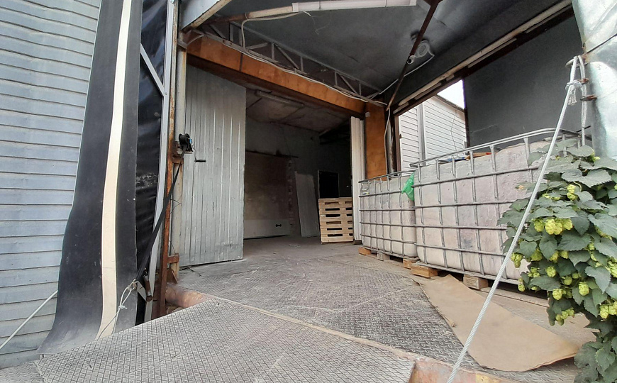 Набережная, 830 м² фото