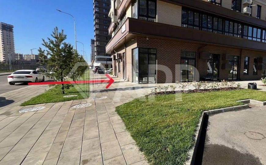 Сдаю торговое помещение, 32 м² фото