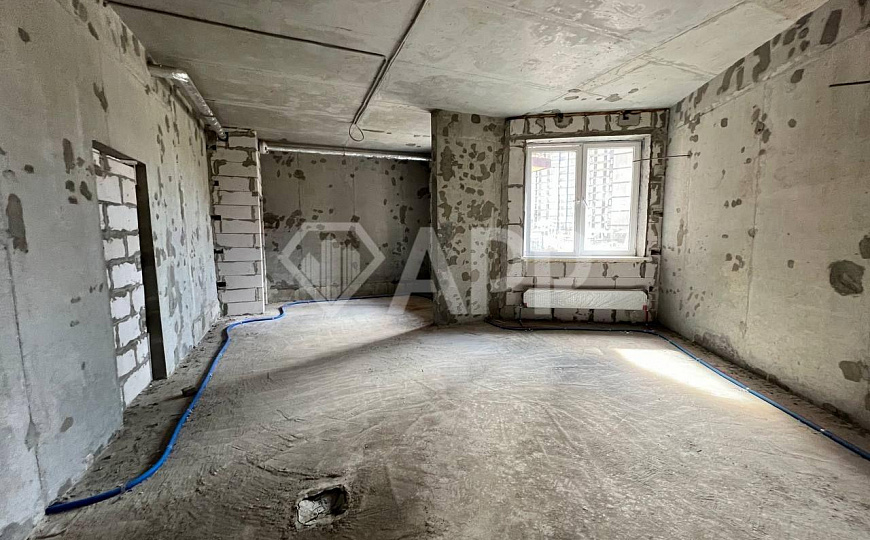 Продаю торговое помещение, 98,3 м² фото